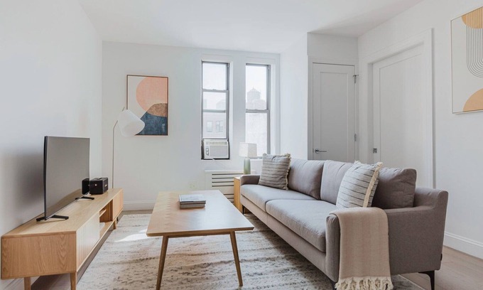 Bloomingdale Apartamento | Ideal Upper West Side 1BR, w/ Gym, Doorman, A/C, by Blueground