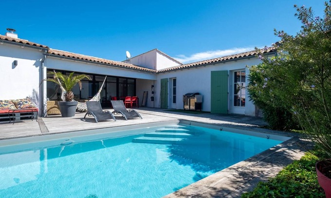 Sainte-Marie-de-Re Casa | Ideal villa for two families spending vacation together