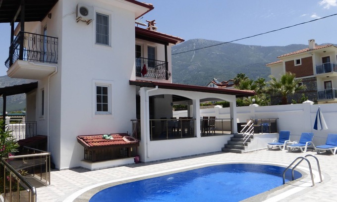 Oludeniz Villa | Ideally located 4 bedroom villa with private pool