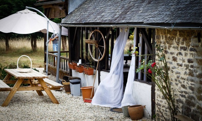 Saint-Aubin-Fosse-Louvain Cabaña | Idílica cabaña de retiro rural