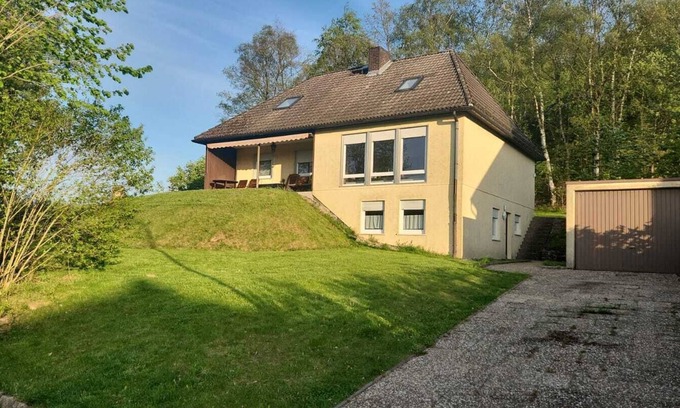 Poppenhausen Condominio | Idyllic and quiet vacation apartment at the Ebersburg