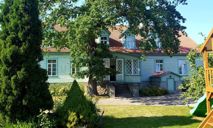 Haapsalu Apartamento | Idyllic 1930's style apartment