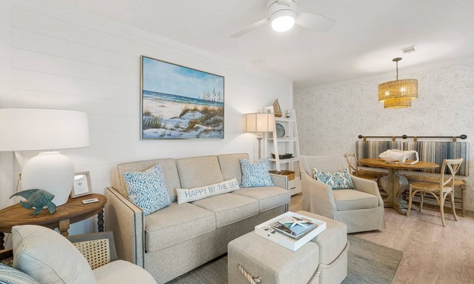 Seagrove Beach Condominio | Idyllic Coastal 30A Retreat