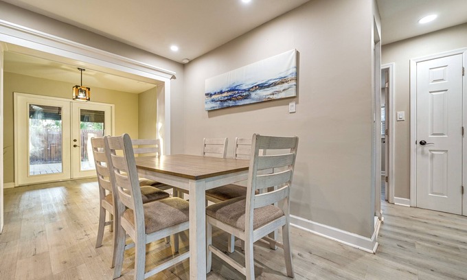 Oldsmar Casa | Idyllic Oldsmar Vacation Rental: 1 Mi to Beach!
