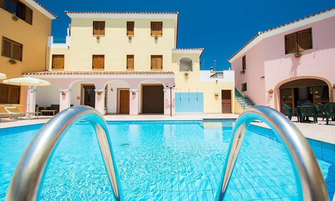 Sos Alinos Apartamento | Idyllic Residence Cala Viola T6 2 BedApt sleeps 6