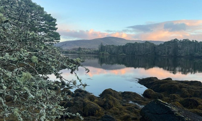 Eyeries Cabaña | Idyllic seaside cottage on Ireland's glorious Wild Atlantic Way.