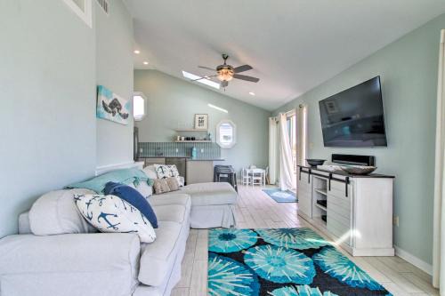 South Bethany Casa | Idyllic South Bethany Home with Private Beach Access