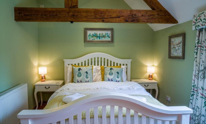Priors Marston Casa | Idyllic Suite at Lower Fields Farm