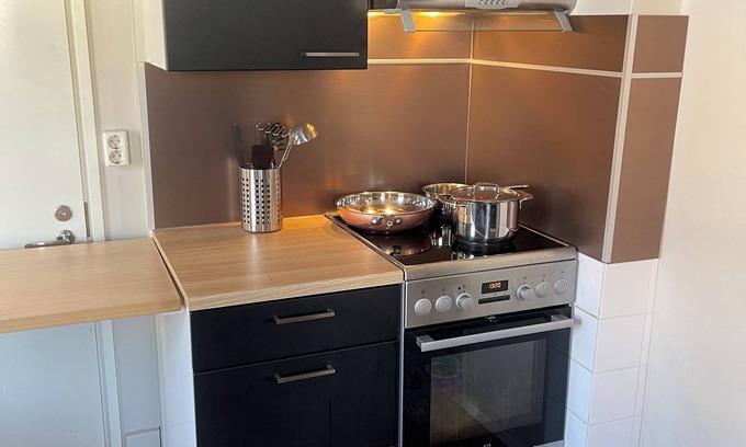 Vaasa Apartamento | Idyllic wooden house apartment