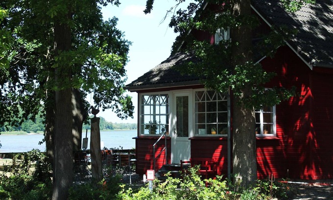 Zierow Casa | Idyllisches Ferienhaus mit überdachter Terrasse