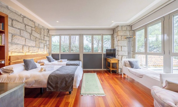 Venturada Chalet De Esquí | If you are looking for peace and quiet, this is the sitio.Si you are looking for feasts NO