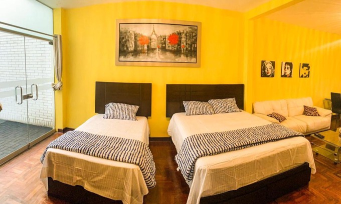Miraflores Casa | Iguana Haus Lima