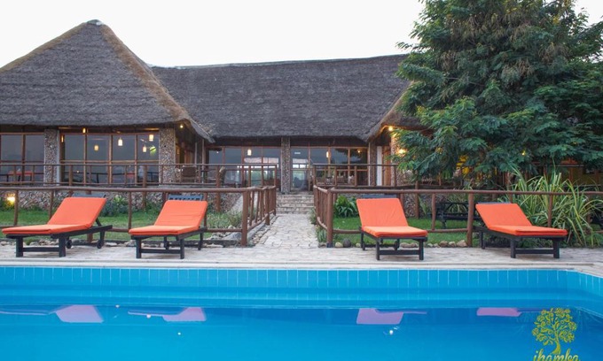 Kasese Cabina | Ihamba Lakeside Safari Lodge