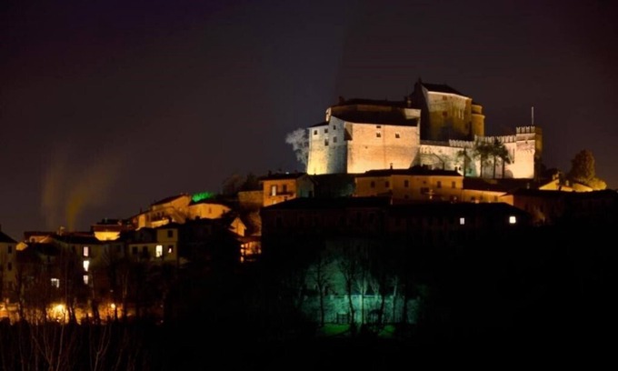 Cremolino Casa | Il Borgo del Castello Camera King con Vista Montagne