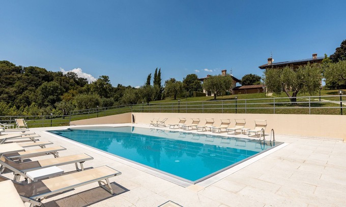 Lonato del Garda Apartamento | Il Casale Lonato Sole