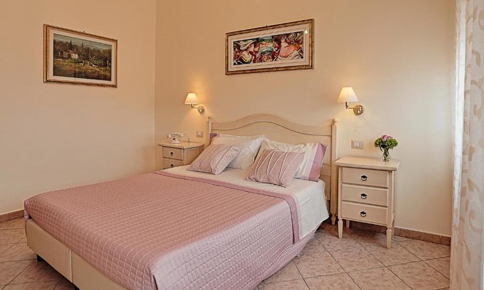 Santa Caterina Casa | il Castello Guest House