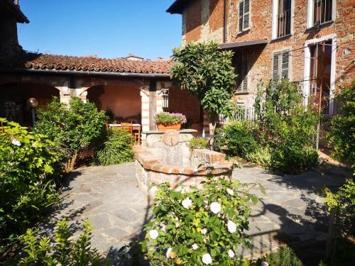 Camagna Monferrato Casa | Il CHIOSTRO oasi di pace con antica cantina nel cuore del Monferrato Unesco