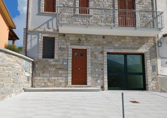 Macchiagodena Casa | Il Colle Casa Vacanze