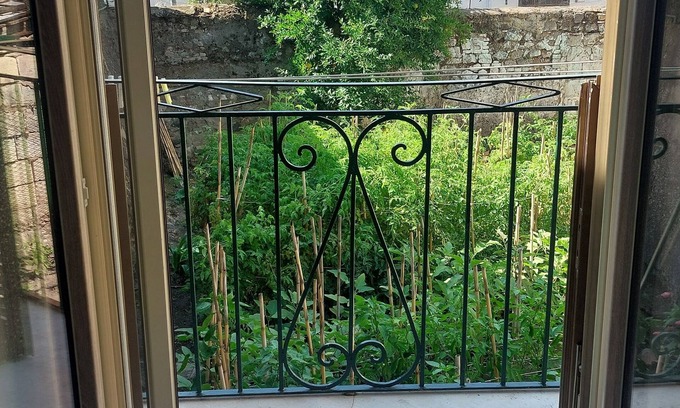 Melfi Apartamento | Il Covo del Brigante: refined apartment in the heart of the historic center