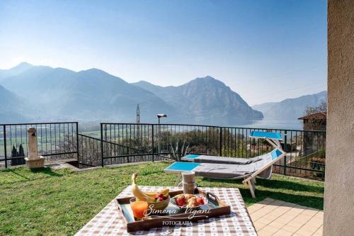 Costa Volpino Apartamento | Il Giardino di Laura