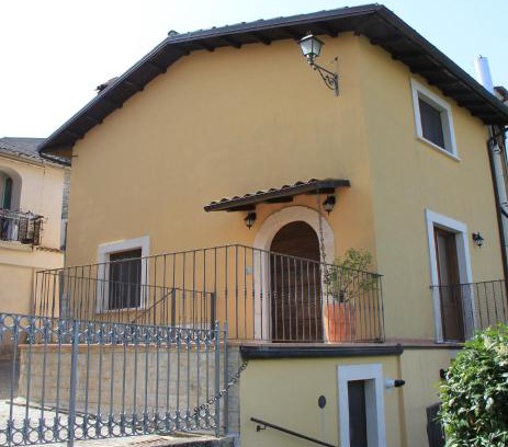 San Demetrio ne' Vestini Villa | Il Pagliarello di Villa San Giovanni