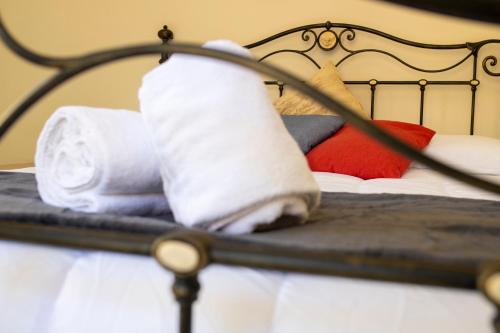 Cosenza Cama Y Desayuno | IL PALAZZO - Luxury Home & Event