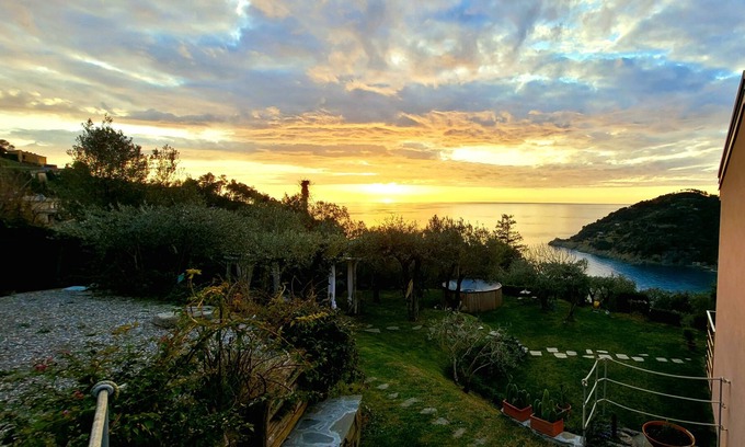 Bonassola Casa | Casa-De Lujo-Baño con ducha-Vista al Mar-Il Paradiso Sul Mare