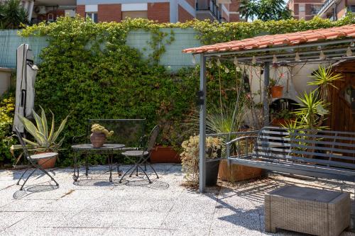 Quartiere XXIII Alessandrino Apartamento | Il pergolato
