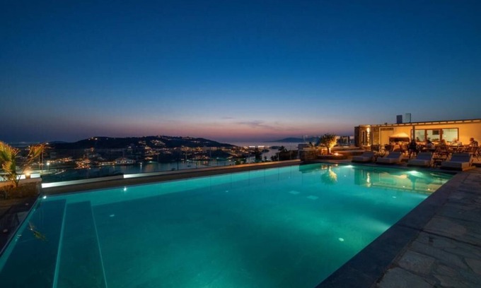 Glastros Hotel | IL Vento Premium Mykonos
