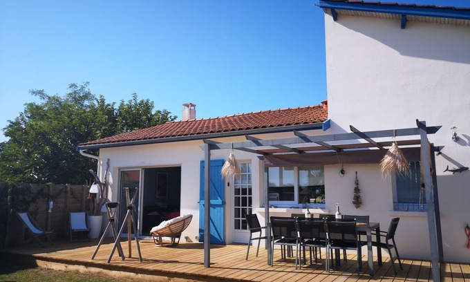 Saint-Trojan-les-Bains Villa | Casa Ile d'Oleron, 3 estrellas, cerca de la playa de Gatseau, 8 personas, 4 habitaciones
