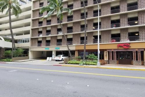 Waikiki Apartamento | Ilikai Marina Studio City View Condos with Fully Equipped Kitchens & Free Wifi