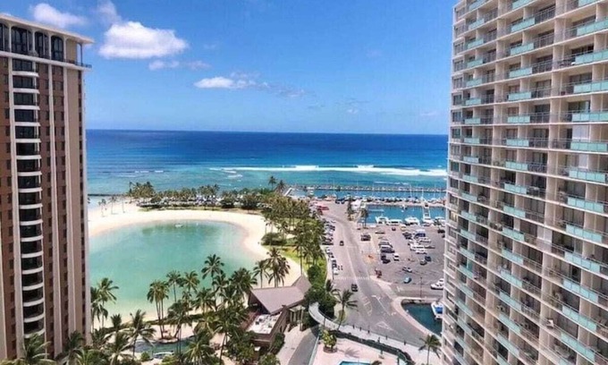 Waikiki Condominio | Ilikai Sands Symphony (2 Units)