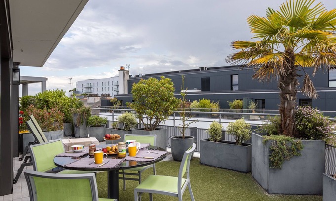 Saint-Helier Apartamento | ILLANKA - Appartement 3 chambres avec parking et terrasse proche gare