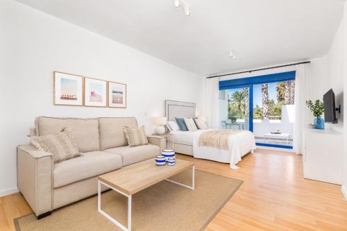 Las Acacias Apartamento | iloftmalaga Playa de Pedregalejo