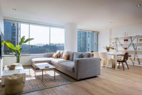 Lomas de Santa Fe Apartamento | Iluminado Depto Frente al Parque la Mexicana