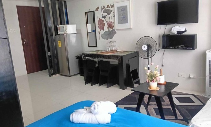 Bagong Lipunan Ng Crame Condominio | Ilustrata Residences Condominium