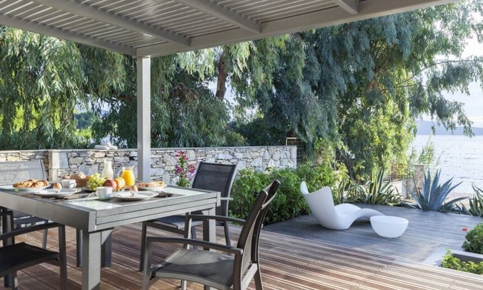 Steni Vala Villa | Ilya Villa Sleeps 4 (2 Bedrooms) en Alonnisos, Sporades Islands, Greek Islands,