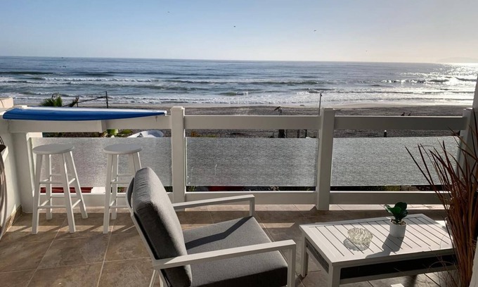 Rosarito Casa | immaculate 5 bedroom Villa, Jacuzzi terrace, AC in charming Playas de Rosarito