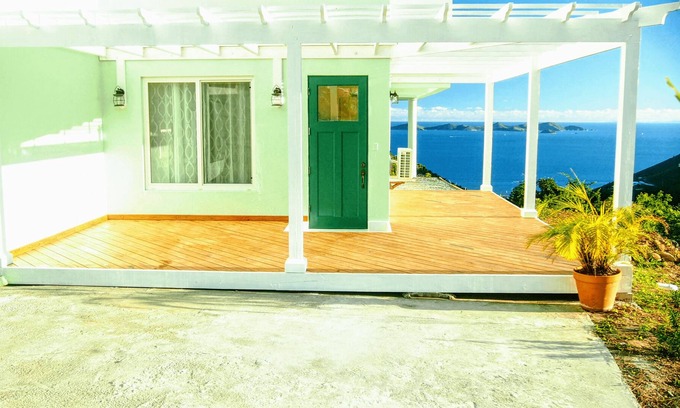 Road Town Apartamento | Hermoso apartamento con hermosa vista, cerca de Nanny Cay Marina
