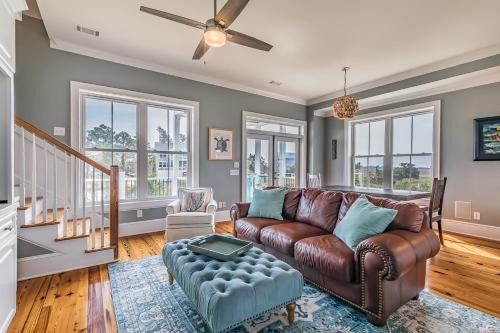 Beachwalk Casa | Immaculate Low Country Oasis on Harbor Island