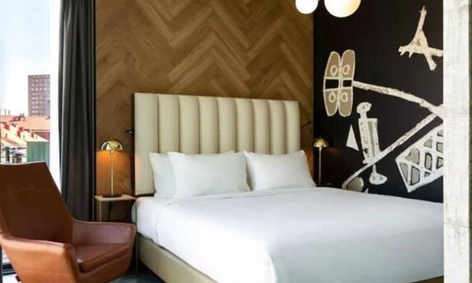 Kralingen-Crooswijk Hotel | Immerse in Comfort at Modern Room by Rotterdam City Center Near Maritime Museum