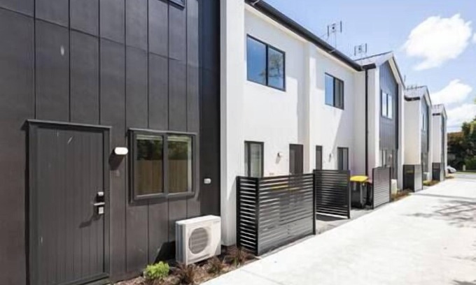 Linwood Apartamento | Immerse Yourself in Contemporary Retreat in CBD U2, Immerse Yourself in Contemporary Retreat in CBD