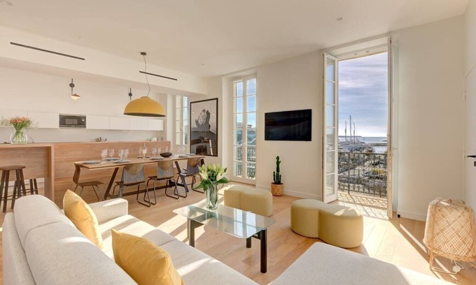 Cannes City Centre Apartamento | Immogroom - Luxury 4bd - 50m Palais - AC - Balcony