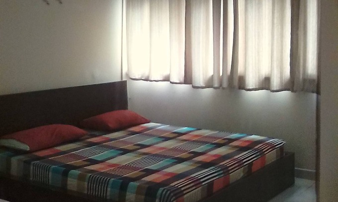 Ban Mai Cama Y Desayuno | Impacto Challenger Muang Thong Thani Apartamento