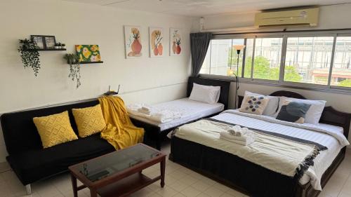Ban Mai Apartamento | IMPACT challenger ห้องพักรายวัน เมืองทองธานี ตึก C9, P2, P1 每日房