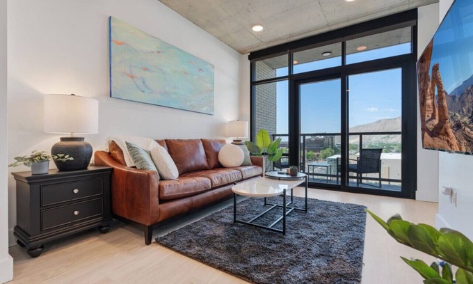 Rio Grande Apartamento | Impeccable1B\SaltPalace+Delta\PoolSpaGymPrkg+Views