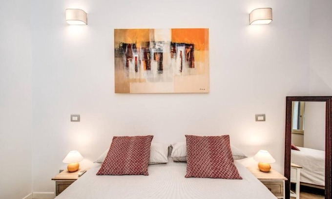 Campitelli Apartamento | Imperial Forums | Trevi Fountain 8-minute walk | Terrace | Wash & Dry