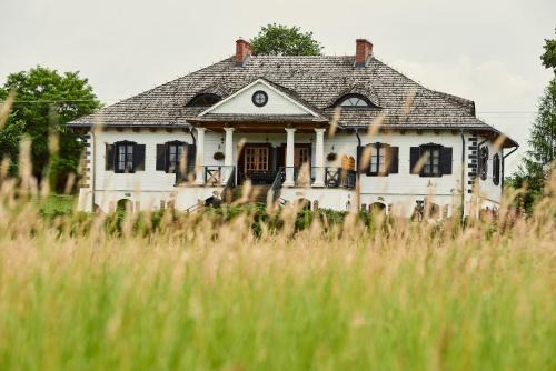 Sarnaki Cama Y Desayuno | Impresja - pokoje gościnne na nadbużańskich łąkach