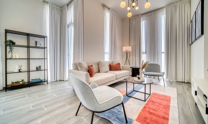 Dubai Production City Apartamento | Impressive 2BR w/ Assistant’s Room at Mesk 1 Midtown Dubai Production City by Deluxe Holiday Homes