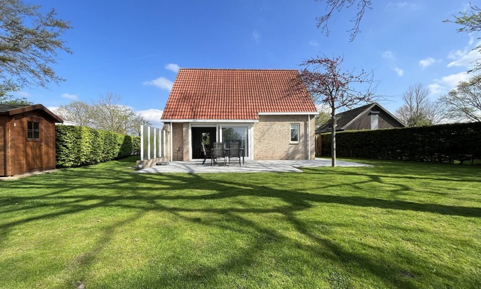 Brouwershaven Casa | En una zona tranquila y una casa individual de 6 personas con jardín en 500 m2